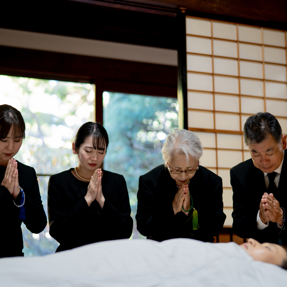 練馬区のみなと式典で葬儀をしている方が自宅で安置している写真