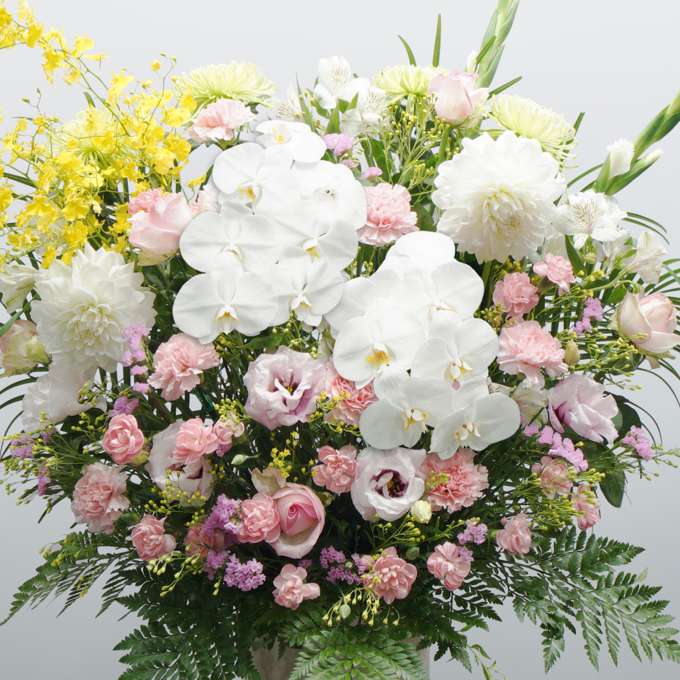 市川市の藤井祭典で提供する式典の豪華なピンクや白の供花